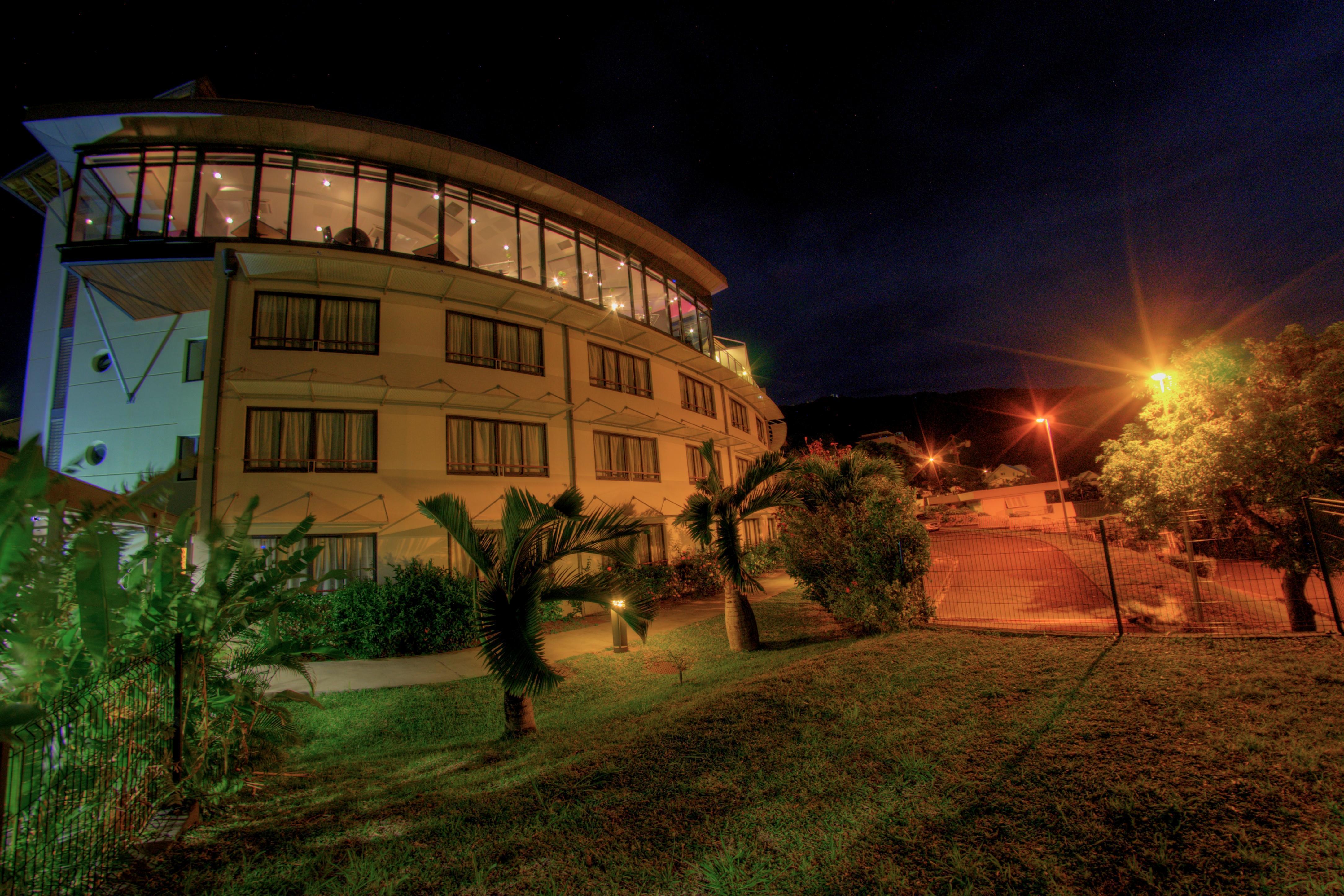 Hotel Bellepierre Saint-Denis Esterno foto