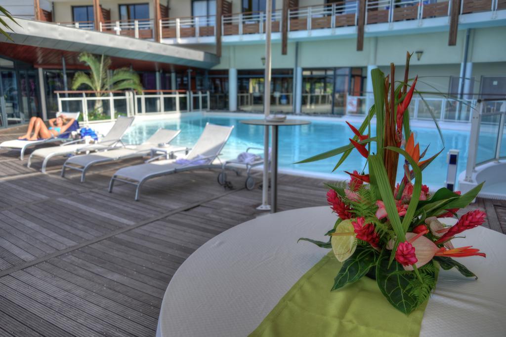 Hotel Bellepierre Saint-Denis Esterno foto